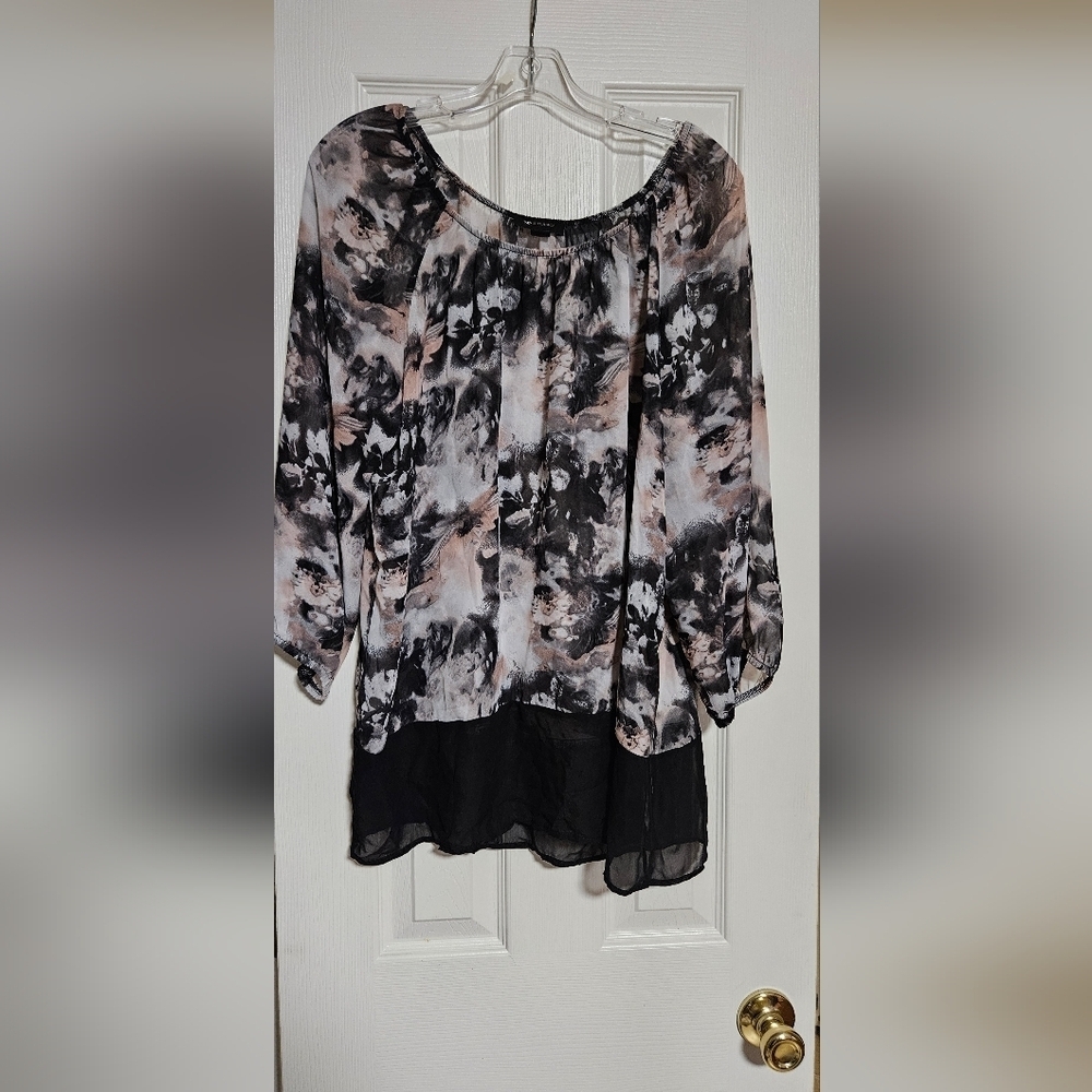 Black and Cream Floral Blouse
